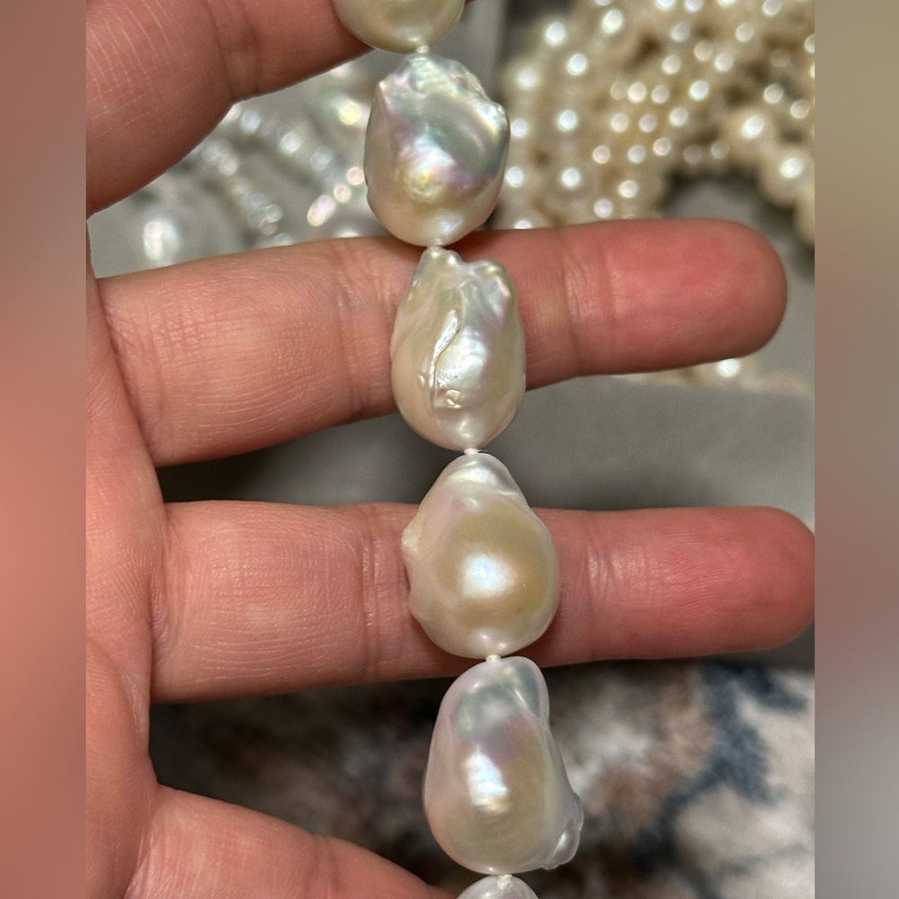 12-23mm White Baroque Freshwater Pearl Necklace - Picture 9 of 14